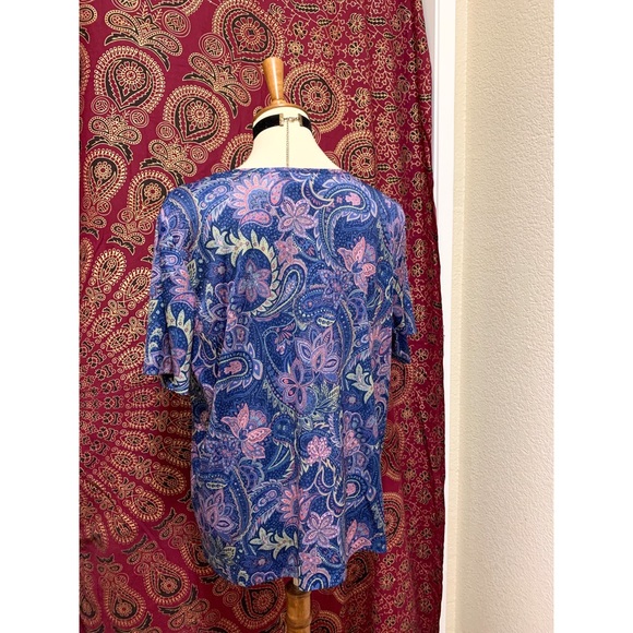 🌈 Beautiful Vintage Paisley top - Picture 7 of 11
